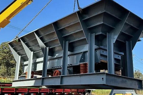 Máquinas - Alimentador Vibratório